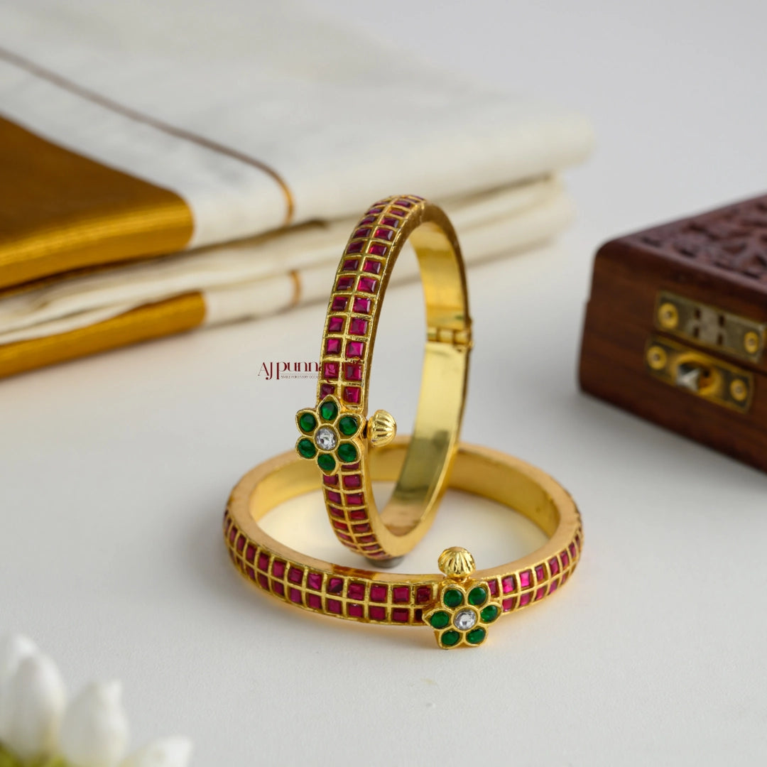 Kundan Jadau Openable Bangle - Pink with Green