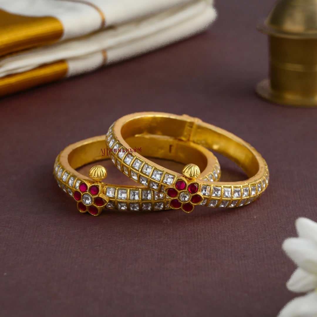 Kundan Jadau Openable Bangle - White With Pink