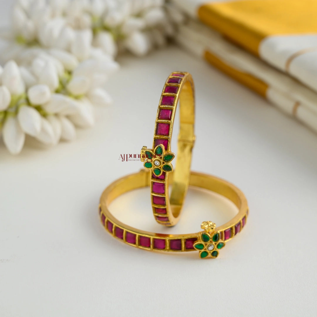 Single Line Kundan Jadau Openable Bangle - Ruby With Green