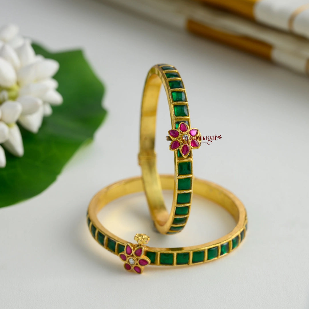 Single Line Kundan Jadau Openable Bangle - Green With Ruby