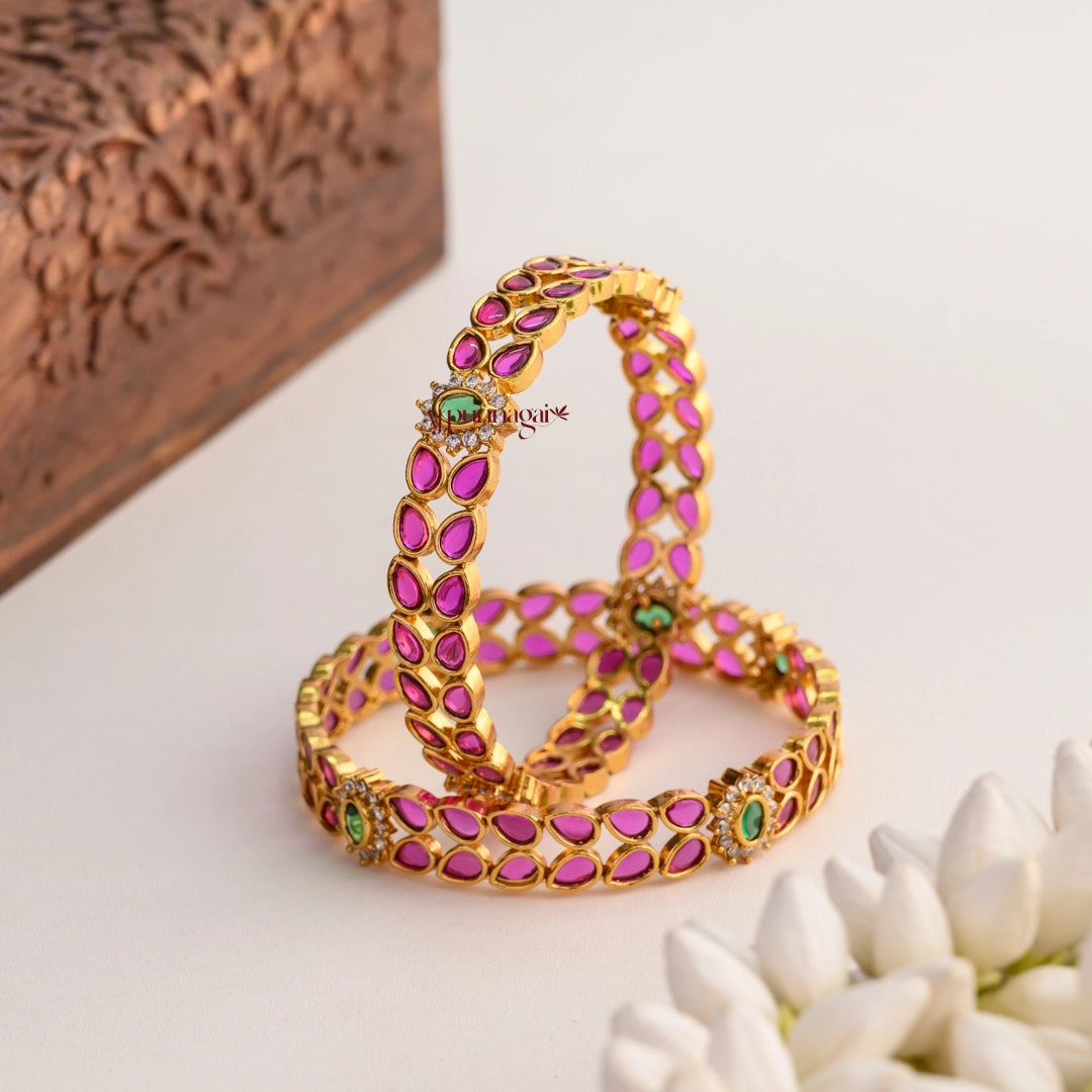 Elegant Leafy Kemp Bangle - Ruby