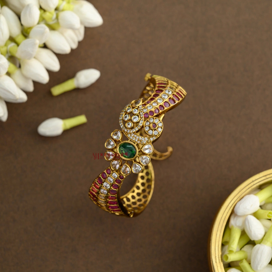 Kemp Peacock Openable Bracelet