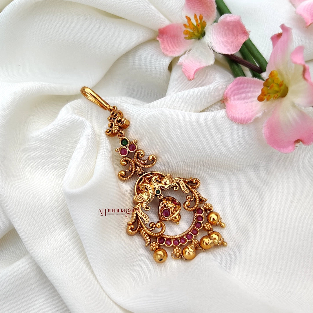 Splendid Peacock Motifs Tikka