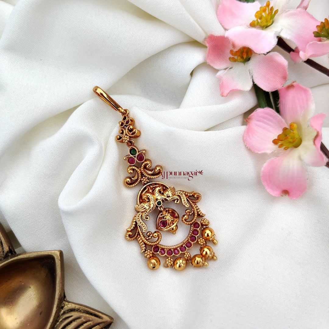 Splendid Peacock Motifs Tikka