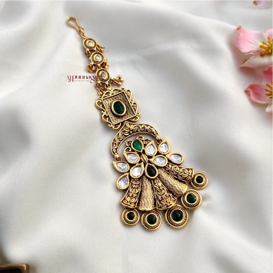 Graceful style Kemp Green stone Tikka