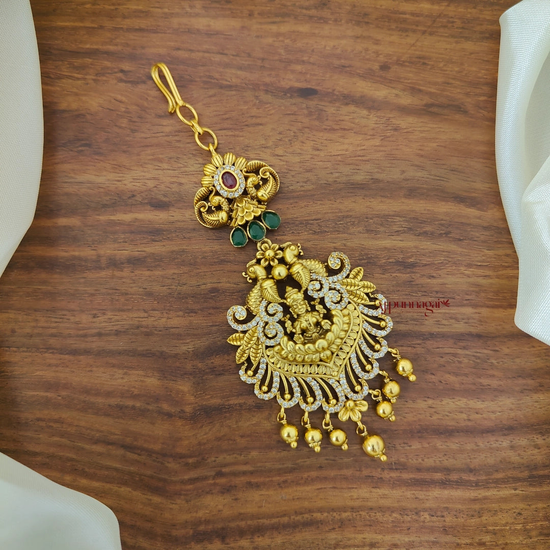 Short Lakshmi Chutti