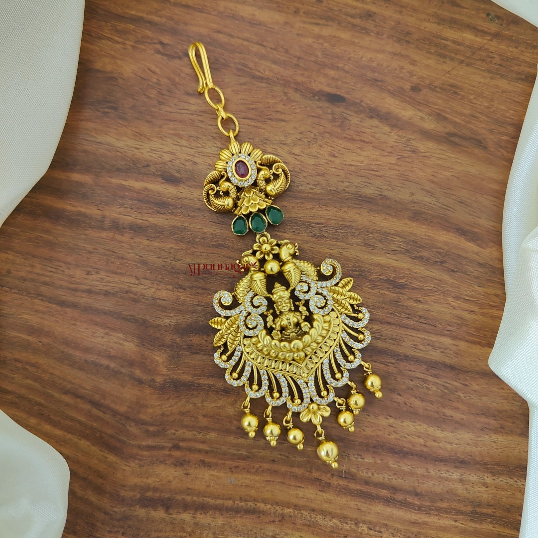 Short Lakshmi Chutti