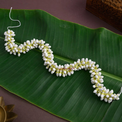 Realistic Look Nandhiyavattai Buds Hand Strung String