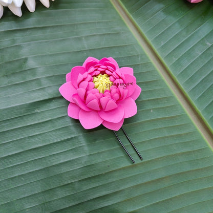 Realistic Look Foamiram Lotus U Pin
