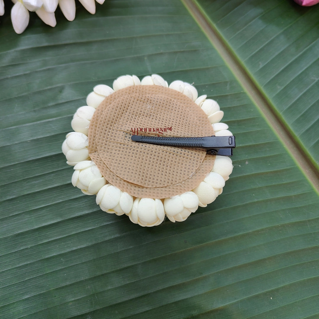 Realistic Look Foamiram Bloomed Jasmine With Lotus Alligator Clip