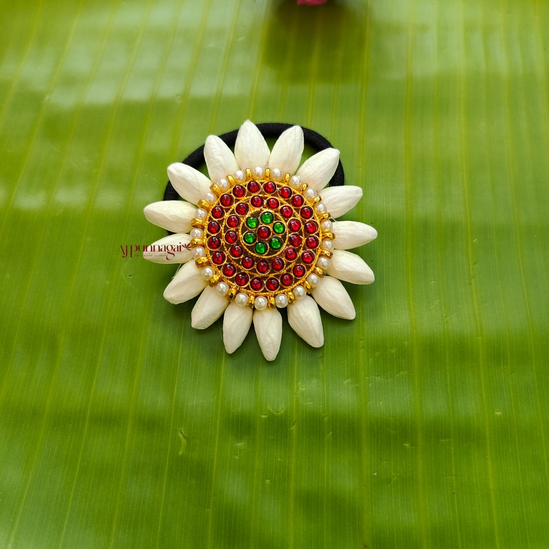 Realistic Reusable Jasmine Look Alike Kemp Rubber Band