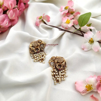 Stunning Design Elephant Motifs Earring - Pearl