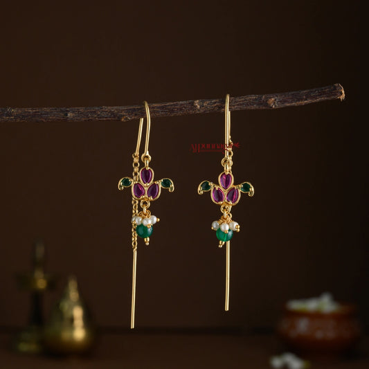 Sleek Kemp Sui Dhaga Earring - Ruby With Green