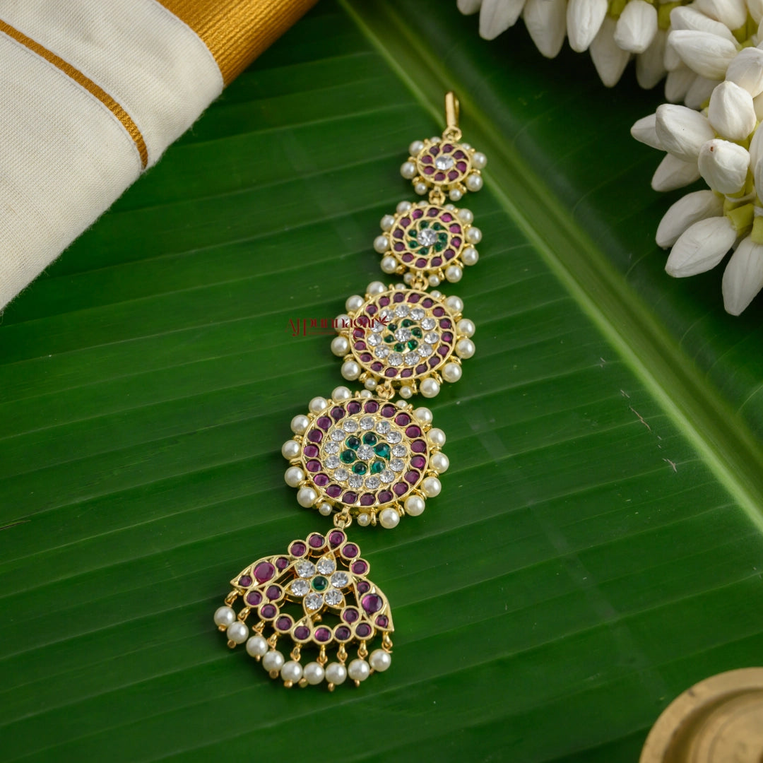 Grand Traditional Precious Kemp Chutti