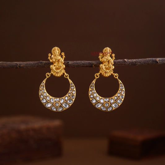 Lakshmi Kundan Jadau Earring - White