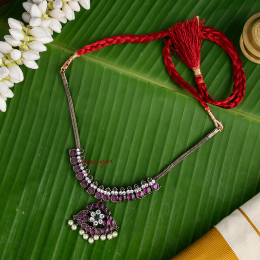 Manga Black Polish Precious Kemp Necklace