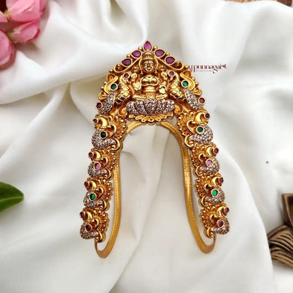 Traditional Bridal Lakshmi with Peacock Design Vangi -Single