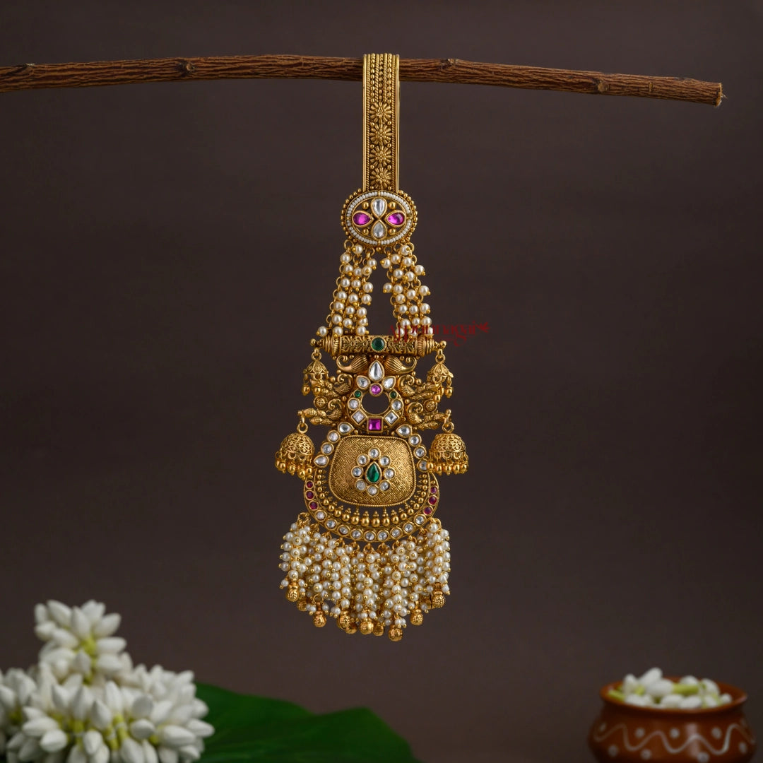 Dazzling Gold Look Alike Juda Pin