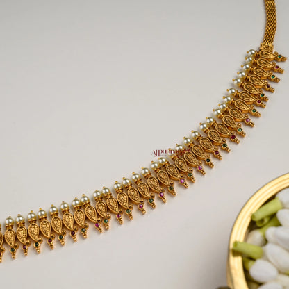Mango With Pearl Gold Look Alike Hip Chain