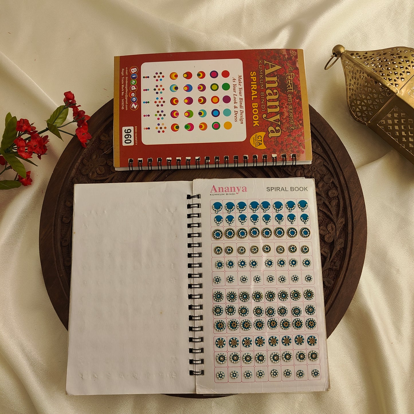 Round Bindi with Mix Gold stone Design Big Bindi Book