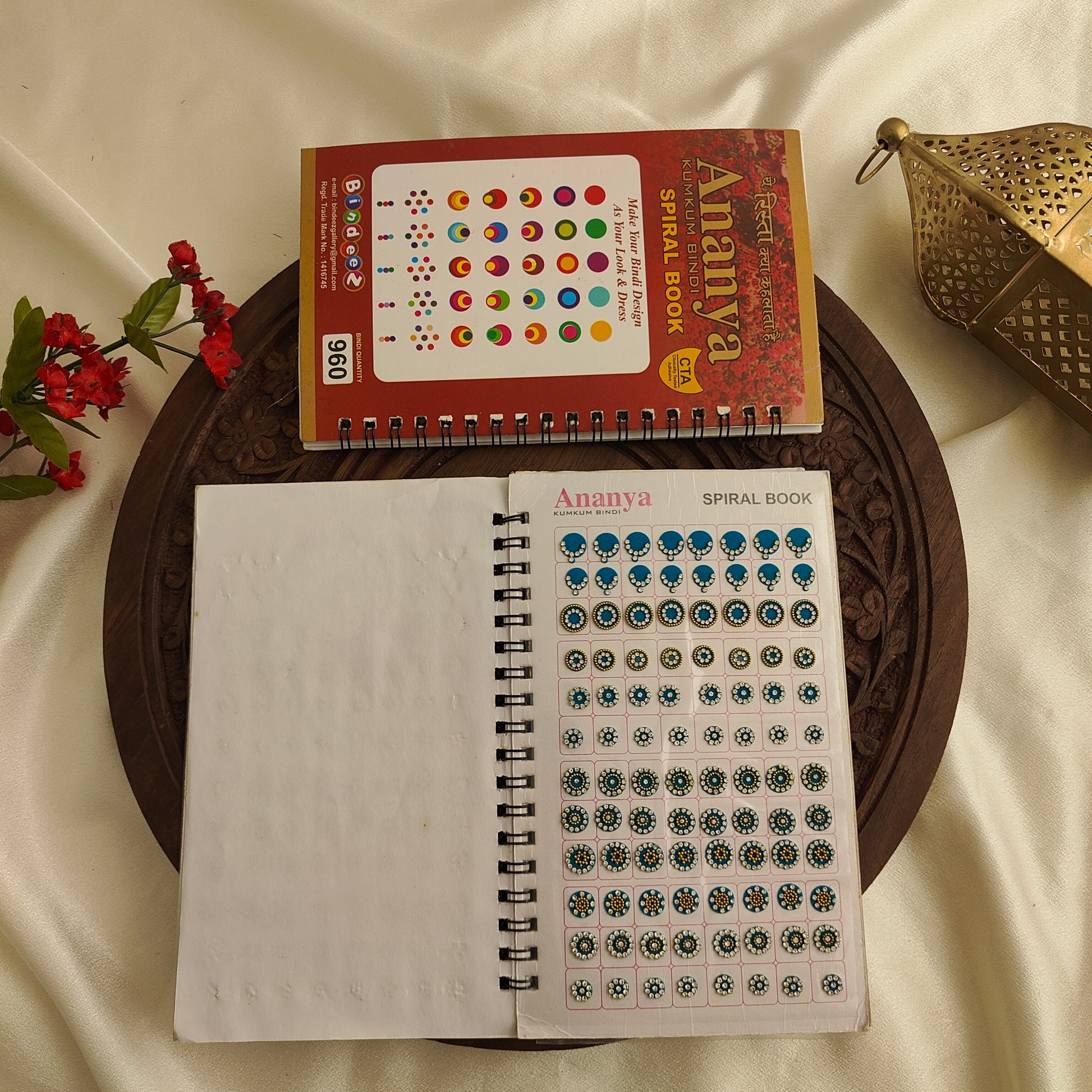 Round Bindi with Mix Gold stone Design Big Bindi Book