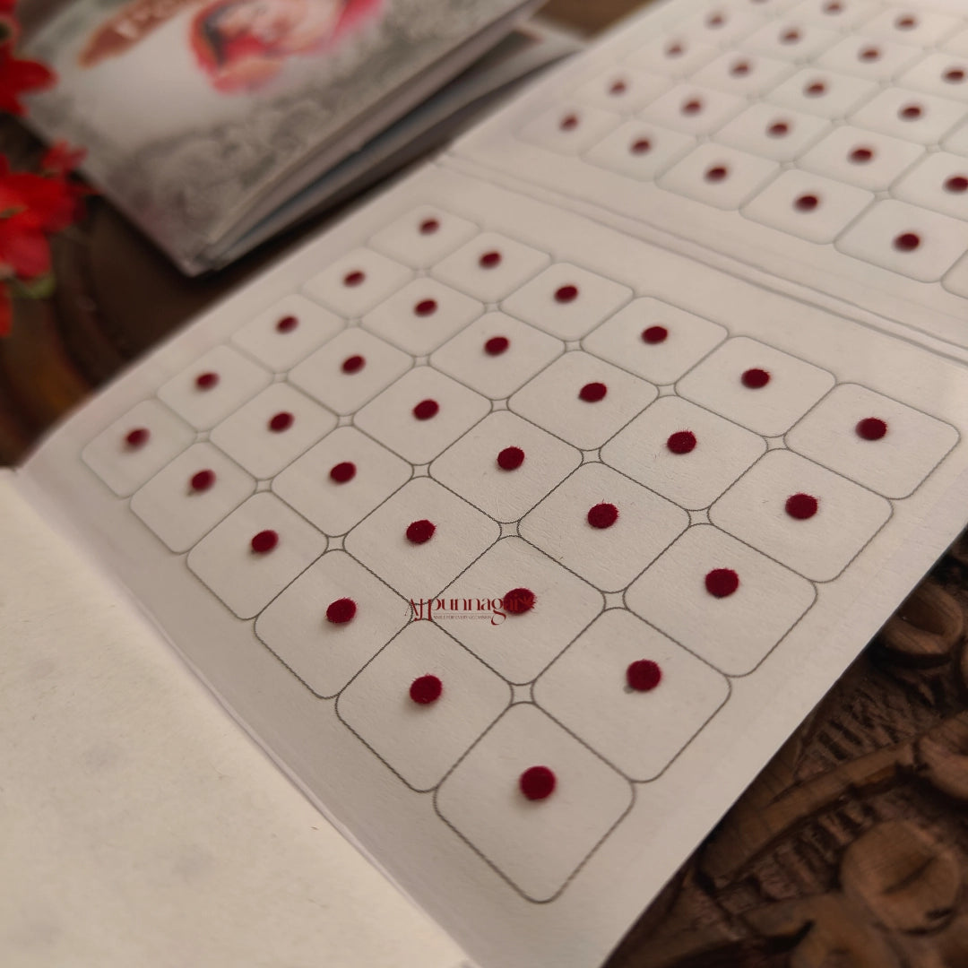 Petals Maroon Round Bindi Sheet - Size 11